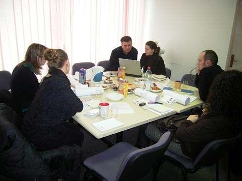 2. Osnivanje mreže lokalnih volonterskih servisa i uspostavljenje državnog volonterskog centra u okviru OKC-a sastanak u periodu od 16. do 18. februara 2009.
