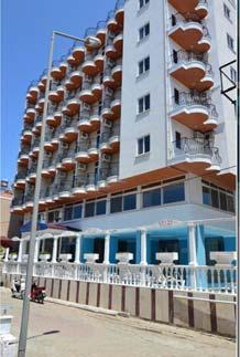 com SEZER 3* - Sarimsakli Lokacija: nalazi se u blizini centra Sarimsaklija, na oko 80 metara od plaže. Hotelska ponuda: bazen, restoran, bar, TV soba.