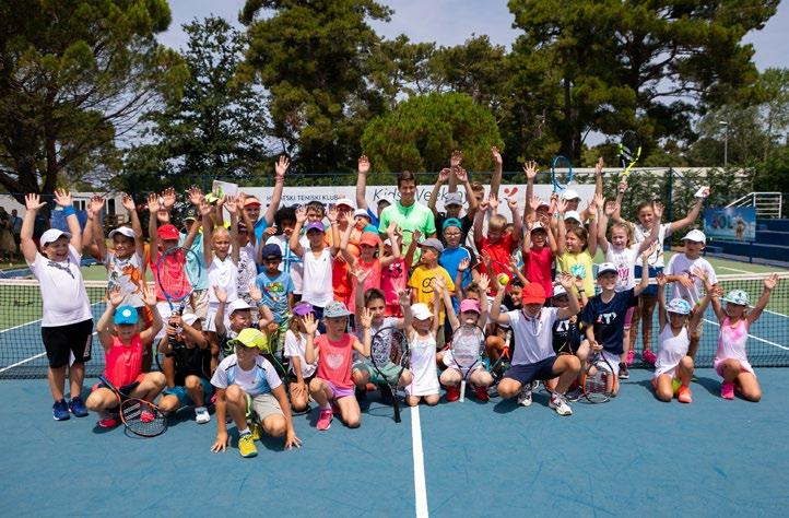 Prvu nagradu osvojila je osmogodišnja djevojčica Karolinka iz Češke. Kids Week održava se svaki radni dan tijekom 30.