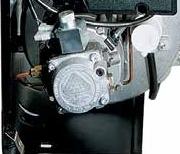 RDB Seriija Dobava Goriva idraulički krug Svi modeli imaju Riello pumpu sa sigurnosnim ventilom na povratnom krugu, a neki su opremljeni predgrijačem za gorivo.