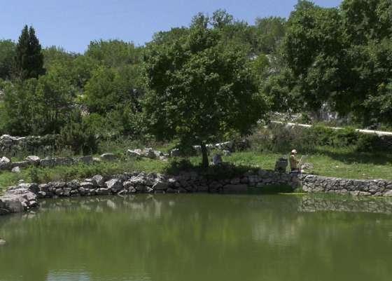 Lipanj će i ove godine u KOnavlima biti uzbudljiv. 2CELLOS NA OTVARANJU LIGE PRVAKA Popularni duo 2Cellos održali su vrlo poseban nastup.