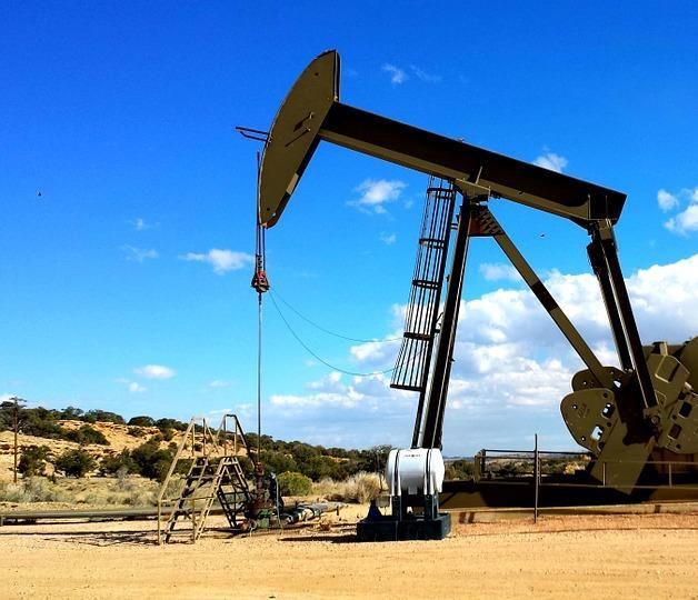Foto: Ilustracija VIJESTI IZ SVIJETA Saudijska Arabija smanjuje proizvodnju nafte za 10 posto Foto: Ilustracija Saudijska Aarabija će smanjiti izvoz nafte u januaru za 10 procenata u odnosu na mjesec