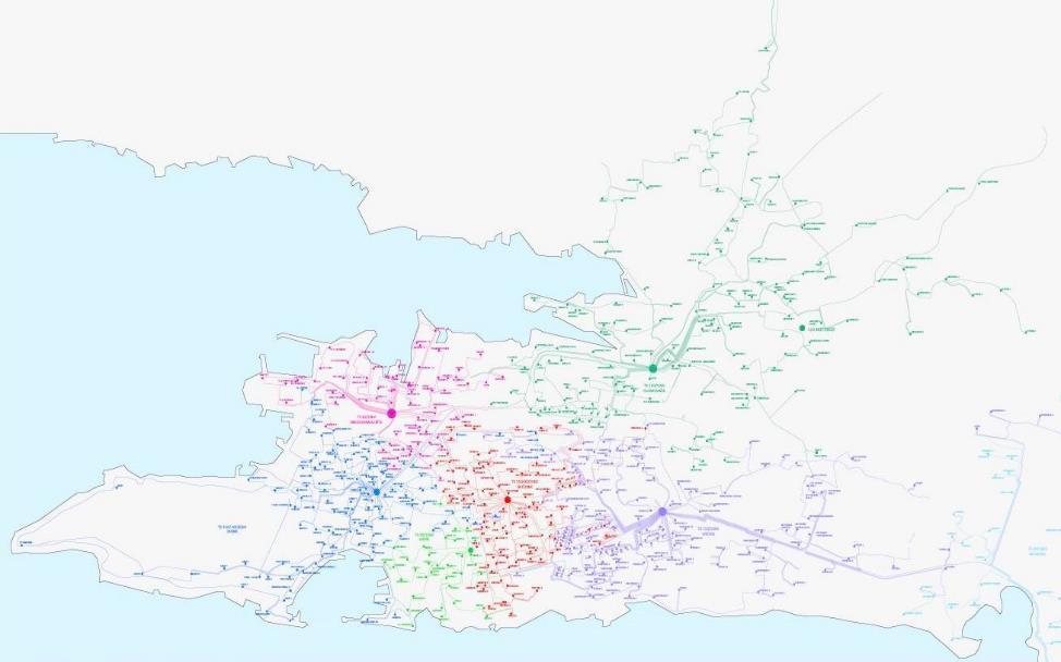 Slika 2 Distribucijska mreža grada Splita Analiza energetske potrošnje grada Splita Za potrebe analize energetske potrošnje grada Splita uzeti su obzir svi relevantni podaci o energetskoj potrošnji u