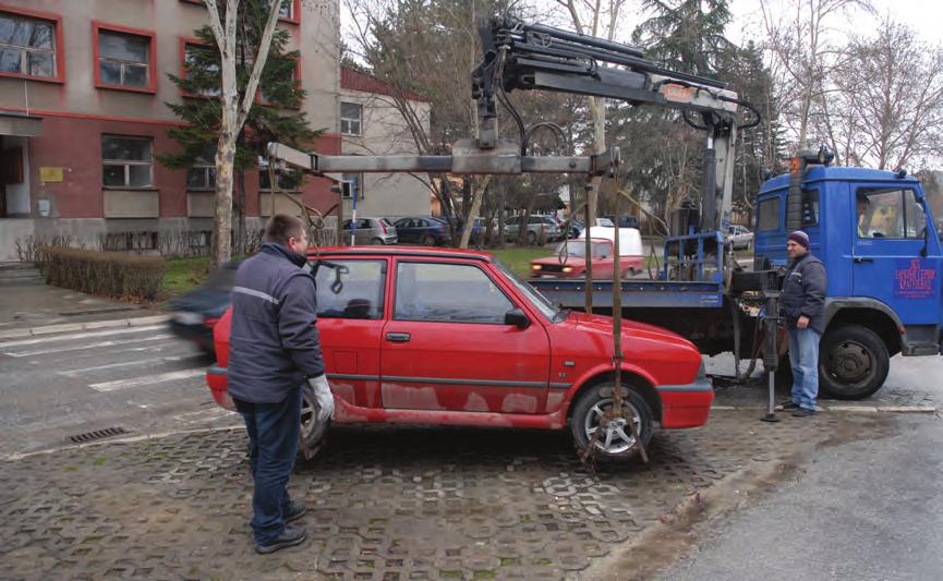 .. : Neradnicki Kg raketa : Red devils Kg Utakmice su odigrane u tradicionalnom terminu za prijateqske me~eve.