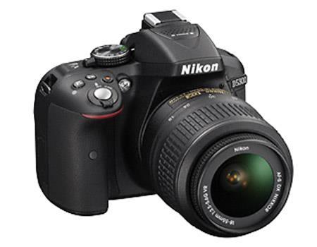 Slika 4.1 Kamera Nikon D5300 Objektiv ima ključnu ulogu kod snimanja sadržaja. O objektivu ovisi izoštravanje, plan kadra, dubinska oštrina i prostor koji možemo obuhvatiti.