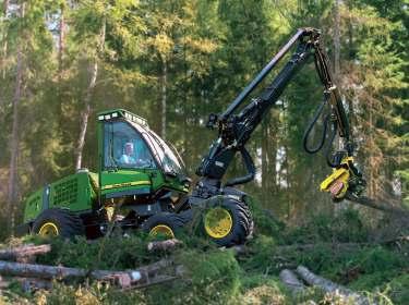 Harvesteri (Slika Sl.4) su motorizovana vozila sa uređajem koji vrši seču i obaranje stabala, skidanje grana i prerezivanje na željene dimenzije.