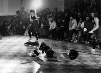 KASP, Događaj 13, gostovanje u Palermu, 1975. godine nje forme koja prati tu ideju, za razliku od razvijanja osobnog koreografskog rukopisa.
