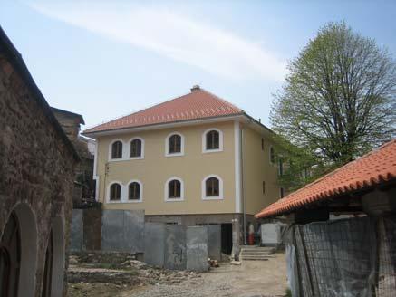 Програми и пројекти обнове Пројектом обнове предвиђени су радови на обнови, санацији и реконструкцији зграде епископске резиденције владичанског двора.