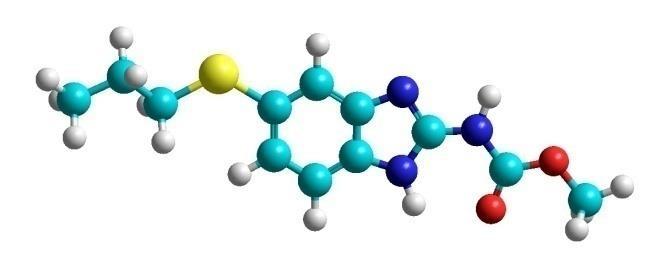 Tablica 3.4 Fizikalno-kemijska svojstva albendazola Albendazol Bruto formula C12H15N3O2S M (g/mol) 265.33 Strukturna formula S N N O CH 3 O N H CH 3 3D strukturna formula Veličina molekule (nm) X = 0.