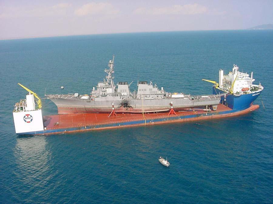 Godine 2000., USS Cole prevezen je ovim putem u Mississippi iz Jemena na M / V Blue Marlin, teretnom brodu za prijevoz teških dizala u vlasništvu i upravljanju nizozemske firme Dock mud Shipping BV.