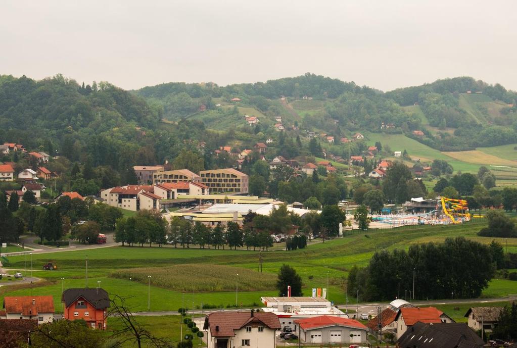 Sl. 4. Kompleks Termi Tuhelj Izvor: Snimio autor, rujan 2019. godine 3.3. Slovenija Slovenski i hrvatski toplički turizam, zbog određenih faktora, imaju velik broj zajedničkih razvojnih obilježja.