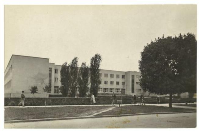 Željezničarska bolnica Split 1930. Banovinska palača primorske banovine 1930. Banovinska bolnica 1936.