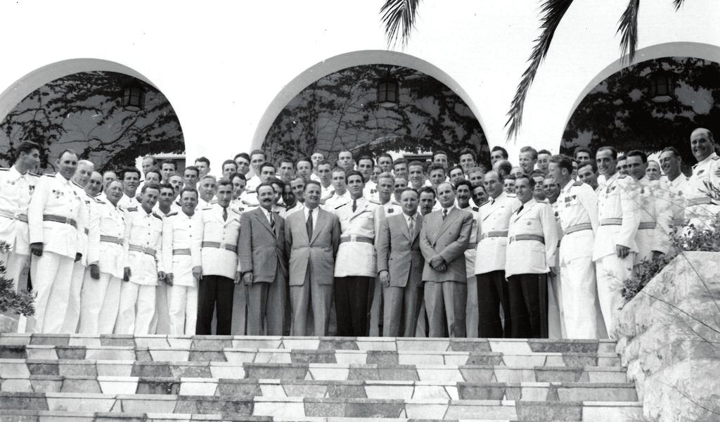 Susret mornaričkih starješina s predstavnicima narodnih republika koje imaju izlaz na Jadransko more, početkom pedesetih godina. (Slovenija nije predstavljena jer je tek 1954.