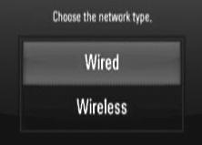 Žičana mreža Povežite LAN port plejera sa odgovarajućim portom na vašem modemu ili ruteru pomoću komercijalno dostupnog LAN ili Ethernet kabla (CAT5 ili bolji sa RJ45 konektorom).