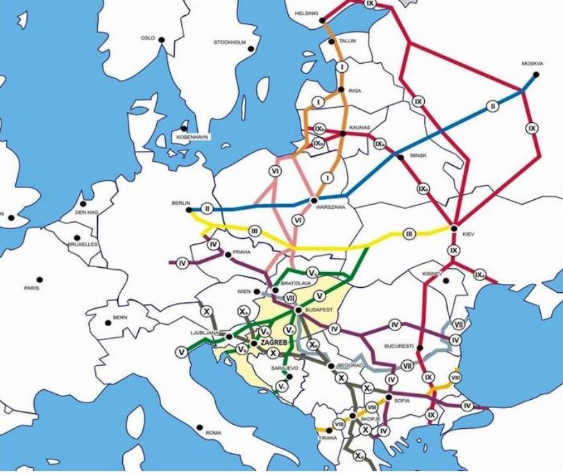 Hrvatski je koridor, uz geografski, vojno-strateški značaj, danas i dalje iznimno važan za prometnu povezanost sjeverne Hrvatske sa Sredozemljem, pa se stoga s pravom kaže kako ima međunarodni značaj.