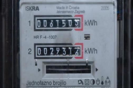 3.2. Elektrilčno brojilo Električno brojilo je ureďaj pomoću kojega se mjeri potrošnja električne energije ko pojedinog potrošača.