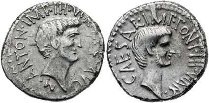 Slika 3.17. Srebrni denarius; glava Marka Antonija, M.ANTON.IMP.III.VIR.R P C AVG s lijeva, glava Oktavijana i CAESAR.IMP.PONT.III.VIR R P C s desna Od Cezarove smrti 44. g. pr. n. e.