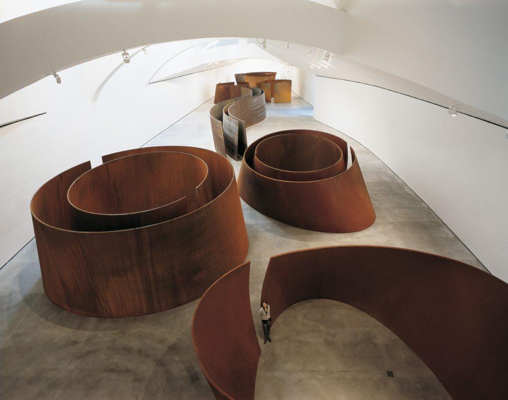Prilog 9. Richard Serra. Torkirane elipse I, II, IV, V, VI (1996.-99.), Dvostruke torkirane elipse I, II, III (1997.-99.) i Zmija (1996.). Guggenheim. Bilbao.