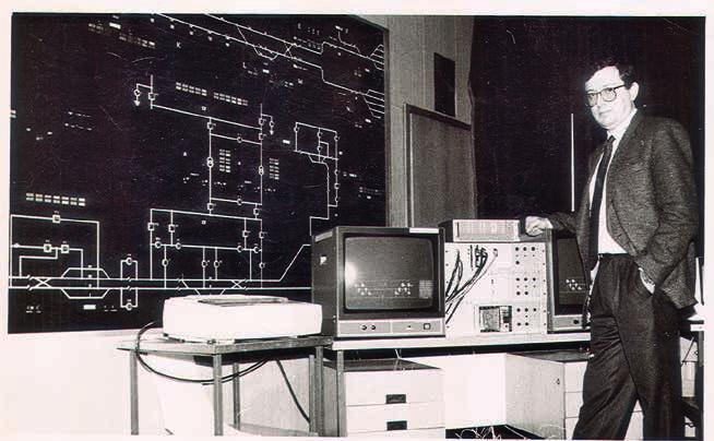 времеплов Центар за даљинско управљање (ЦДУ) Железничког транспорта Возови светле на екрану У првој фази, почетком осамдесетих година прошлог века, завршена је телекоманда вуче, а од 1985.
