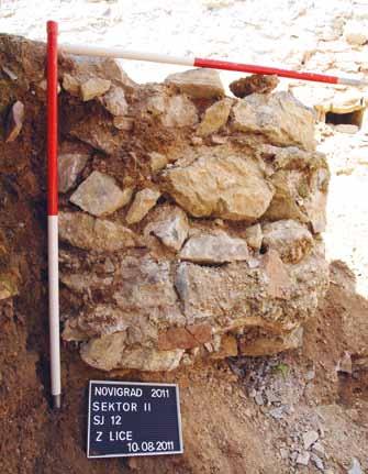 Stone pillar SU 012 (Excavation documentation archives Novigrad na Dobri).