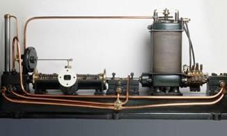 Izum Parsonsove parne turbine je stvorio jeftinu i dostupnu električnu energiju i revolucionirao pomorski promet i ratnu mornaricu. Parsonsov dizajn bio je reakcijskog tipa parne turbine.