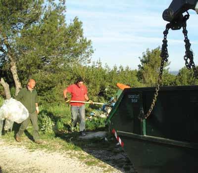 Podsjetimo, prošle godine su Hrvatske šume u suradnji sa navedenim udrugama i poduzećima okupili u akciji Zelena čistka, 830 volontera iz cijele Hrvatske koji su uspjeli sakupiti oko 1.