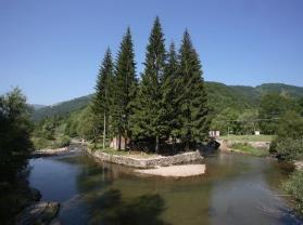 Topodolska reka, pritoka Visočice i karakteristična planinska reka.