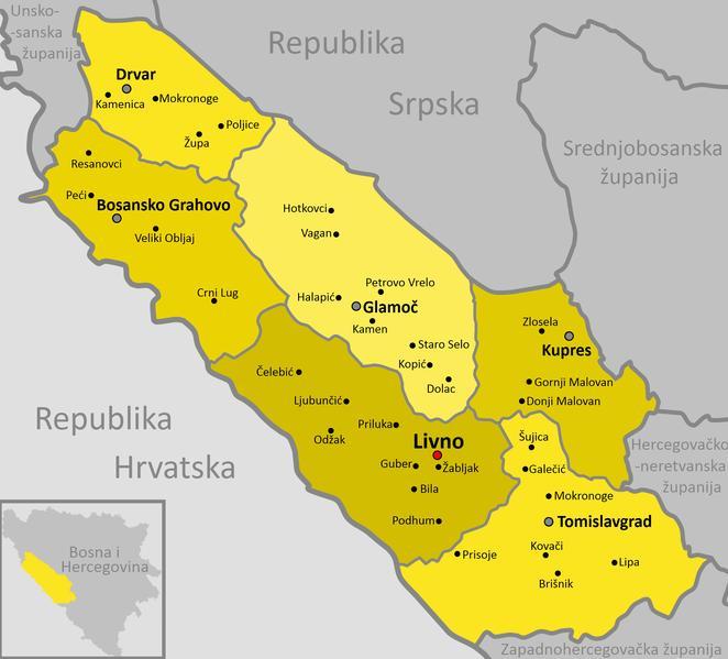 Centralni položaj u opštini zauzima Glamočko polje koje leži na oko 900 m nadmorske visine.