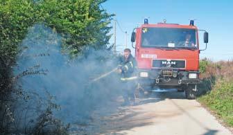 po`ari i intervencije Po`ar stana Na prvom katu zgrade na zagreba~kom ^rmomercu 20. travnja u sitnim satima, u trenutno neutvr enim okolnostima nastao je po`ar u stanu.