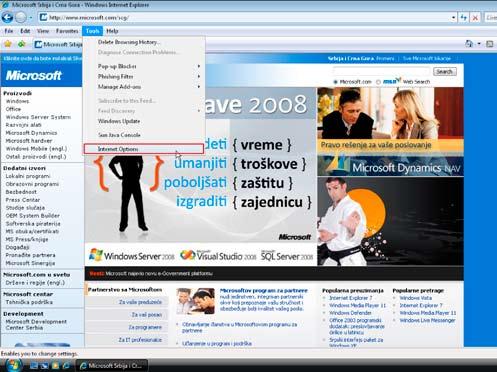 Korak 1 Otvoriti Web lokaciju (u ovom primeru MSN) koju korisnik želi da podesiti kao početnu stranicu. (1) U meniju Alatke (Tools), Izabrati opciju Opcije Interneta (Internet Options).