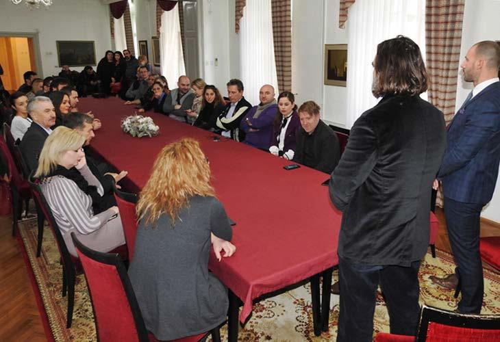 AKTUALNO Čehok: Na zaposlenima ušteda milijun kuna, plaću će mi određivati Vijeće Gradonačelnik Varaždina, s predsjednikom Gradskog vijeća Damirom Habijanom i svojim zamjenicima Sandrom Malenicom i