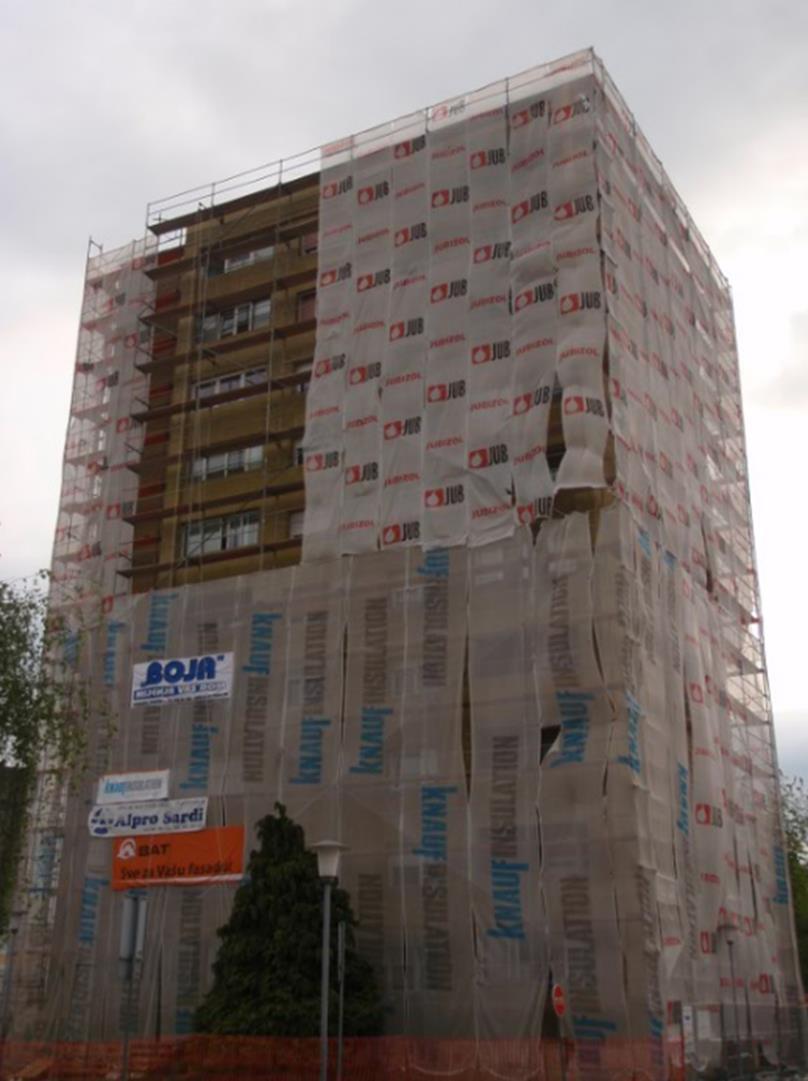 Na slici 26. prikazana je obnova zgrade (adaptacija) u Ulici Otokara Keršovanija u Čakovcu. Slika 26.