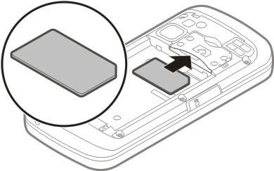 uređaja. 4 Poravnajte kontakte baterije s odgovarajućim priključcima u odjeljku baterije i umetnite bateriju u smjeru strelice.