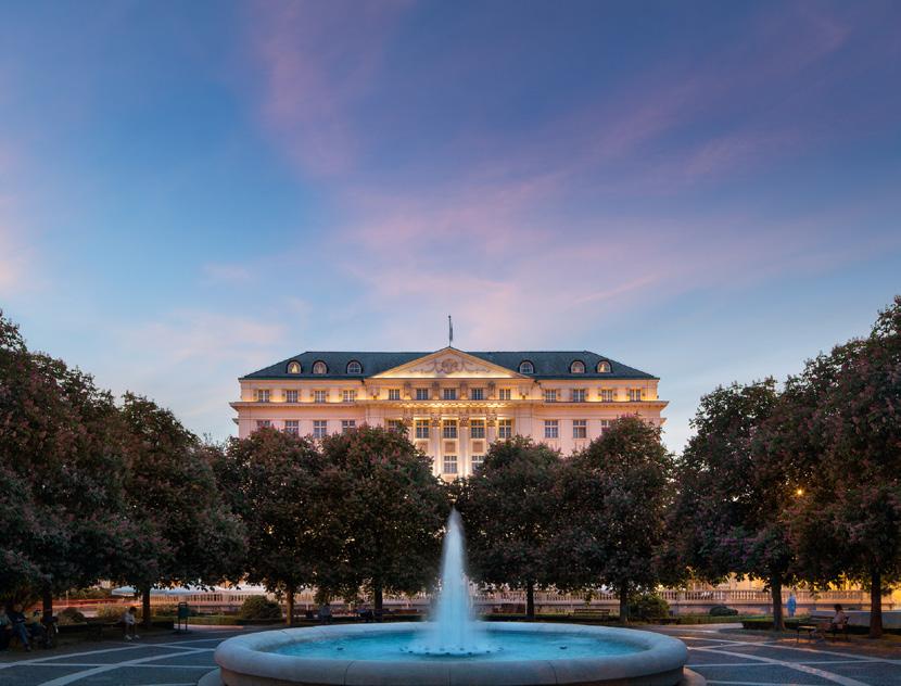 OTKRIJTE MJESTO VRHUNSKE USLUGE I PROFINJENOG LUKSUZA Esplanade Zagreb Hotel, s dugogodišnjom tradicijom prvoklasne usluge, suvremenim