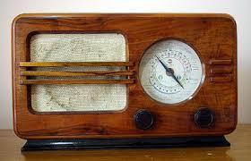 4)Теслин изум радија био је тема о којој се доста дебатовало почетком 20.века.