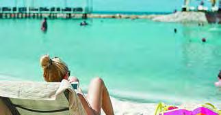 Ručnici za plažu, besplatno korištenje ležaljki i suncobrana uz bazene i na plaži.