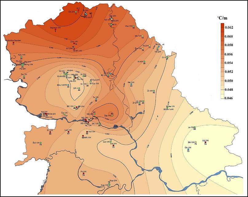Минералне и термалне воде Геотермална рејонизација Панонског басена (до дубине 2500 м) показује да се Војводина, која се одликује најмањом дебљином Земљине коре на територији Србије и шире (25.