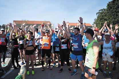 Više do petsto sudionika iz trinaest zemalja uspješno je istrčalo 21 098 m staze od Eko kampusa Puljane do Oklaja i