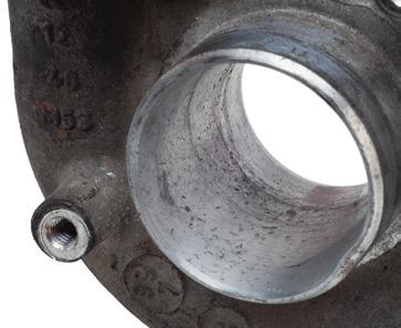 Posledice Uslovljeno prethodnim oštećenjima, strana tela iz motora ili izduvne grane mogu oštetiti ivice na delu gde gas ulazi turbo punjač.