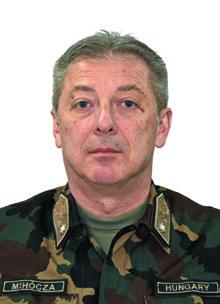 EUFOR Intervju Intervju sa novim načelnikom Štaba EUFOR-a Brigadni general Zoltán Mihócza Brigadni general Zoltán Mihócza nedavno je preuzeo dužnost načelnika generalštaba EUFOR-a u Sarajevu.