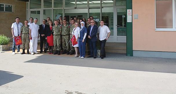 EUFOR LOT kuće Nova medicinska oprema za bolnicu u Travniku 14. maja/svibnja 2015.
