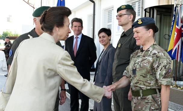 EUFOR Događaji Posjeta princeze Anne kampu Butmir 10. srpnja 2015. godine, Njeno Kraljevsko Visočanstvo, princeza Anne, posjetila je osoblje Europskih snaga (EUFOR-a) u kampu Butmir.