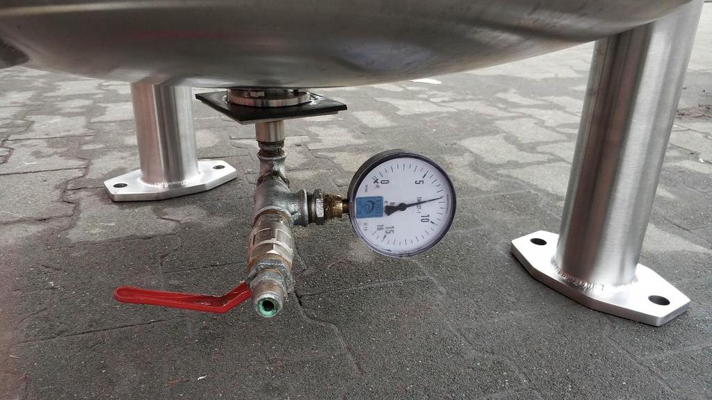 vrijeme spremnik ostane pod tlakom te se na taj način kontrolira da li ima pada tlaka u spremniku odnosno da