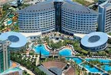 Od 744 LIMAK LARA DE LUXE HOTEL ***** ANTALIJA Ultra All Inclusive Hotel je dizajniran u