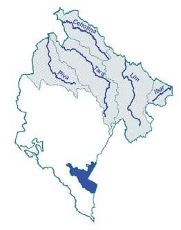 2.6 Prirodni resursi 2.6.1 Vodni resursi Površina teritorije Crne Gore iznosi 13.812 km 2, a sа pripadajućim dijelom Jаdrаnskog morа (2.540 km 2 ) 16.352 km 2.