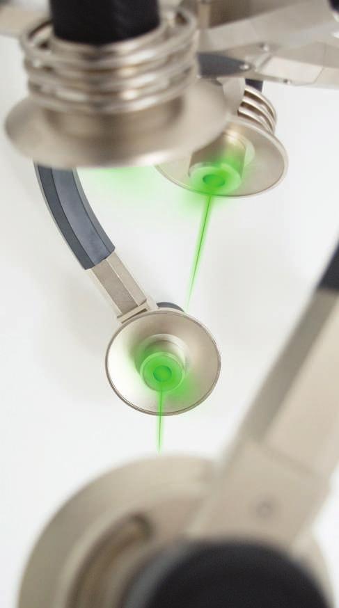 Zerona hladni laser Zerona laser, poznat i kao Verjú, je neinvazivan laserski tretman za oblikovanje tijela koji koristi Erchonia Green Laser Scanner.