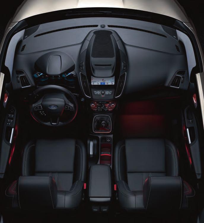 FORD C-MAX Boje i obloge Ambijentalno osvjetljenje Ambijentalna rasvjeta modela C-MAX baca blago svjetlo na središnju konzolu, pretince na vratima, ručke za otvaranje vrata i prednje prostore za noge.