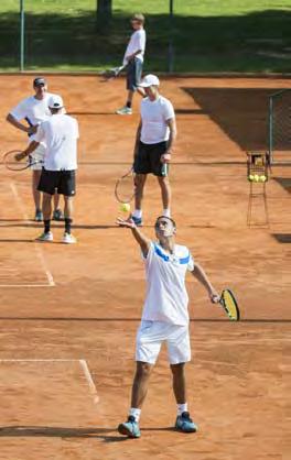 Programi tenis akademije: Tennis Fun Tennis Intensive Individualni satovi Vikend teniski turniri Akademija ima programe prilagođene svim uzrastima, od sedme godine nadalje, te svih teniskih profila,