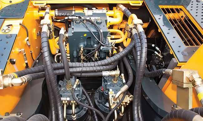 Napredni Hidraulički Sustav Napredni CAPO (Computer Aided Power Optimization) sustav zadržava snagu motora i pumpi na optimalnim razinama.