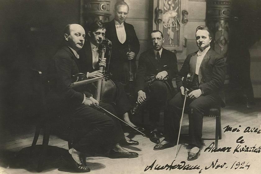 Hindemithovo novo samopouzdanje kao skladatelja oslobodilo je njegovu nenadmašnu kreativnu energiju te je u vrlo kratkom vremenu producirao ogromnu količinu novih djela: opere u jednom činu, komornu